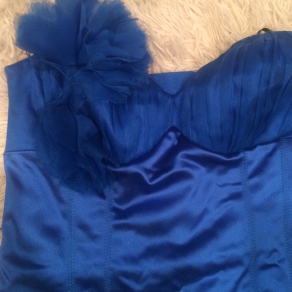 ✨NWT 💙Royal Blue Bebe Party Dress - Picture 2 of 4