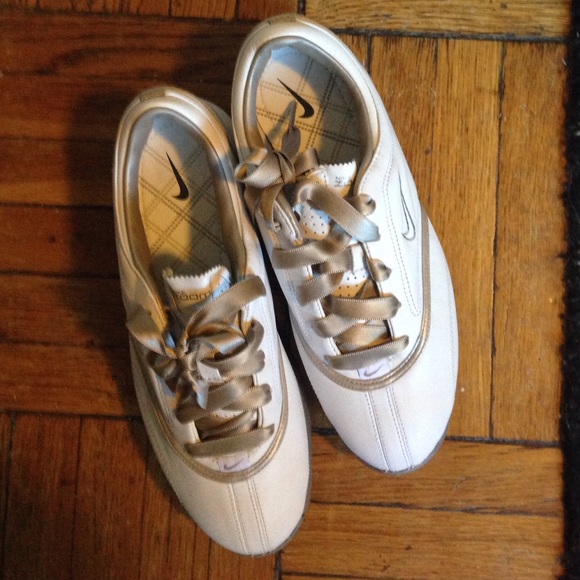 Nike Zoom Women's golf shoes size 5.5