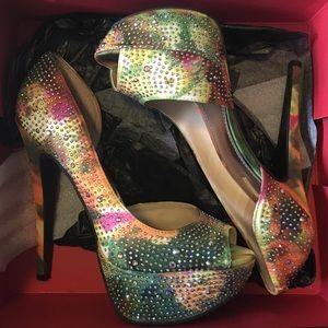 Heels, Pumps