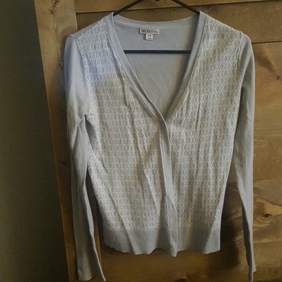 Like new Merona brand gray and white cardigan