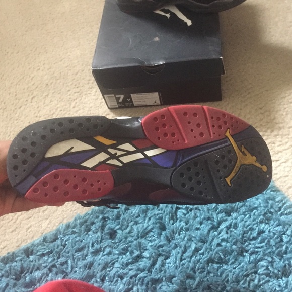 Air Jordan retro 8s - Picture 3 of 5