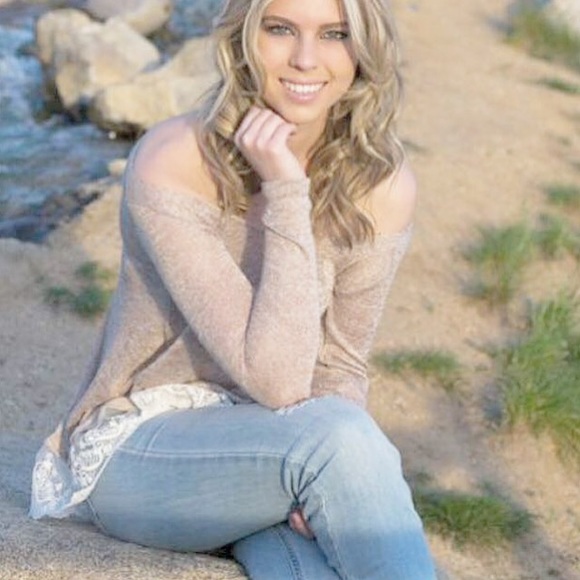 Meet your Posher, Lindsey - Picture 1 of 3