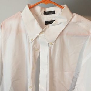 White dress shirt