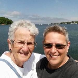 Meet your Posher, Anne