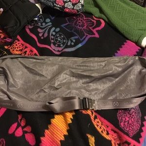 Lululemon yoga mat carrier