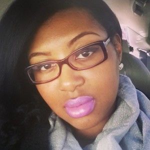 Meet your Posher, Veronica