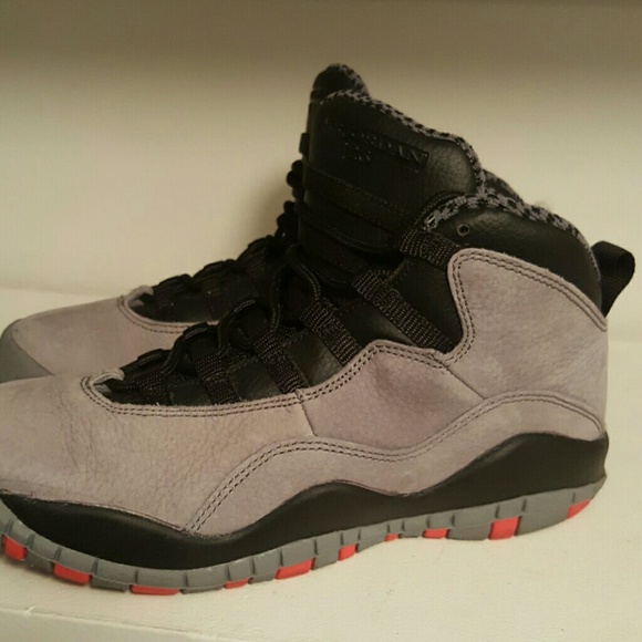 Jordans youth size NAME YOUR PRICE 5.5Y