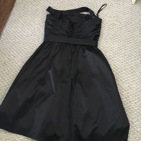 Black Formal Dress - Picture 4 of 4