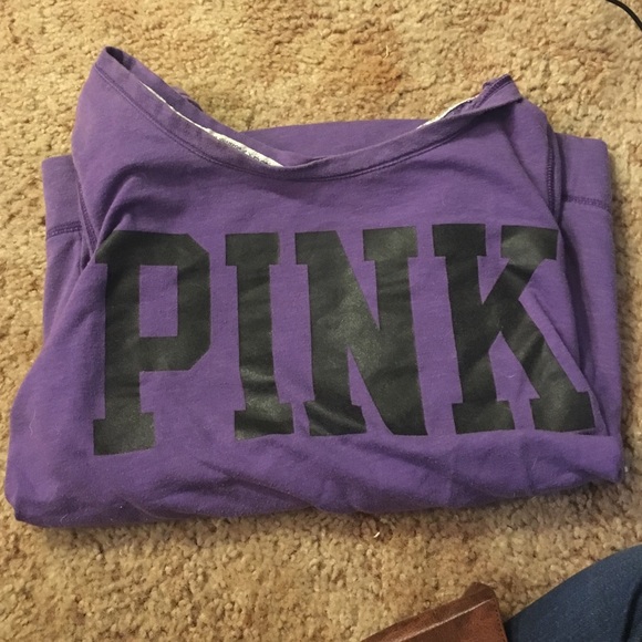 victoria secret shirt like new 😀 size medium