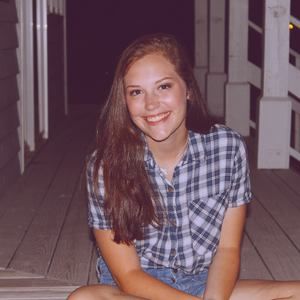 Meet your Posher, Jillian
