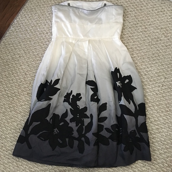 Black and White Formal Dress - Picture 3 of 3