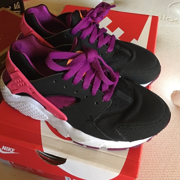 nike huarache pink and purple nike huarache pink and purple