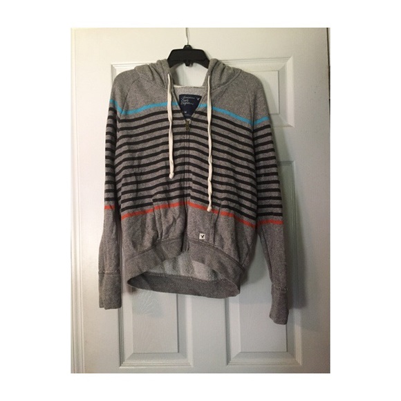 American eagle zip up
