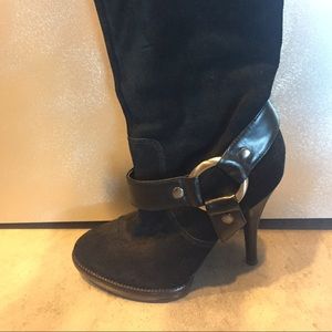 BCBGeneration women's suede boots