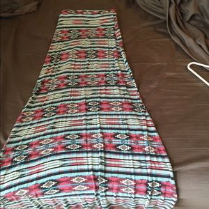 High waisted Aztec skirt