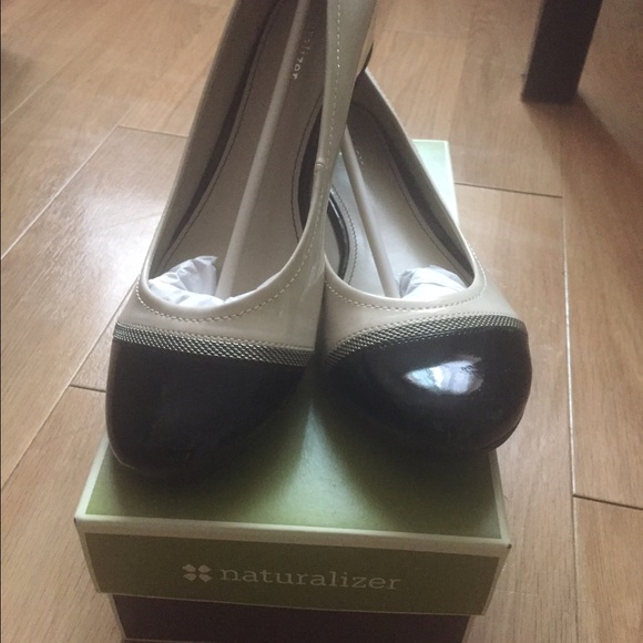 Patent Leather flats