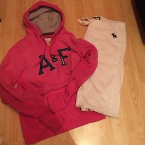 Abercrombie bundle! Size Large