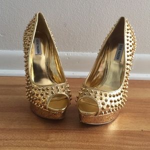 Steve Madden Gold Spiked Platform Heels