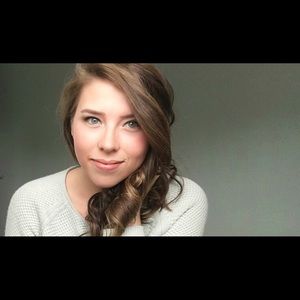 Meet your Posher, Kelsey