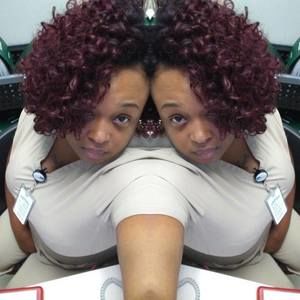 Meet your Posher, Olivia