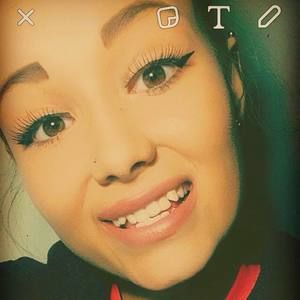 Meet your Posher, Breanna