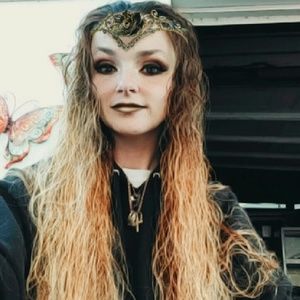 Meet your Posher, Tanya