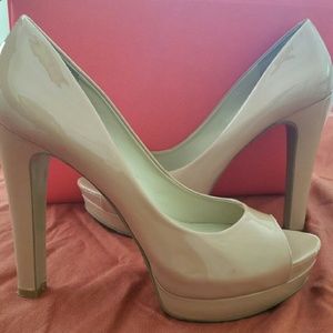 Nine West heels Size 9.