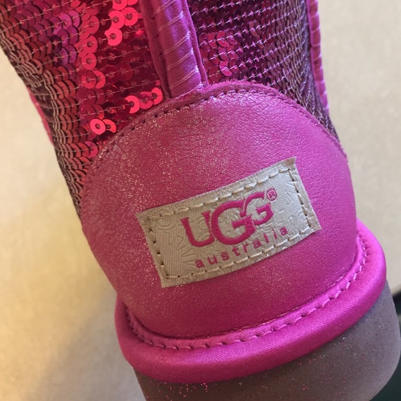 pink classic sparkle uggs pink classic sparkle uggs