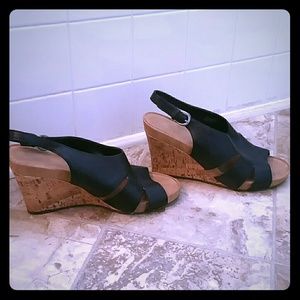 Super Cute Wedge Sandals