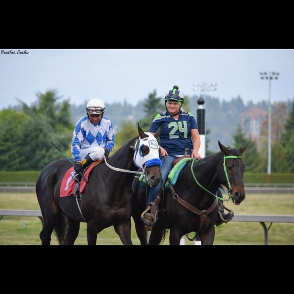 Meet your Posher, Kyrie - Picture 5 of 7