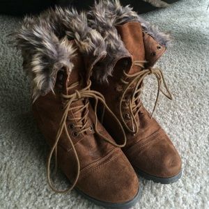 Lace up boots