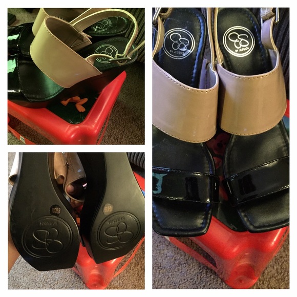 Wedge shoes
