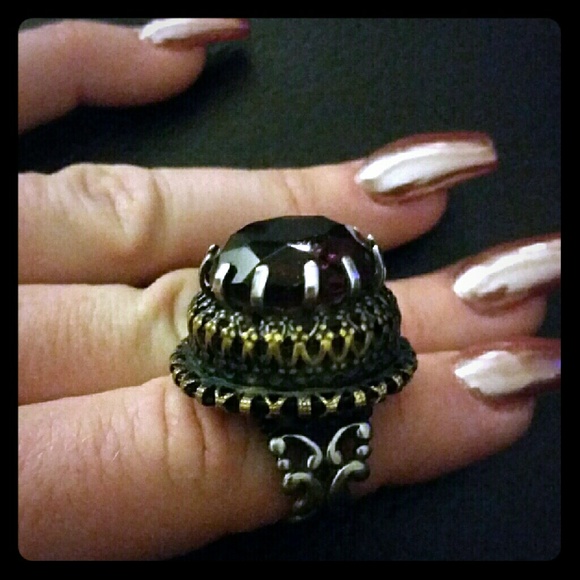 Oversized Amethyst Olliepop Ring