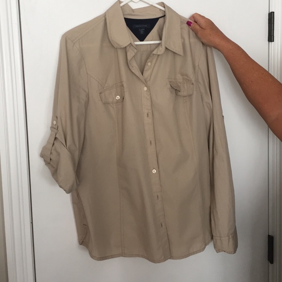 Tommy Hilfiger button down shirt