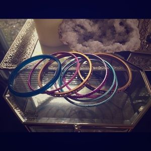 Set of 8 Bangle Bracelets