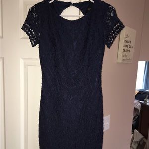 Navy blue lace overlay shift dress- Laundry size 2
