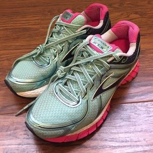 Brooks Adrenaline GTS 16