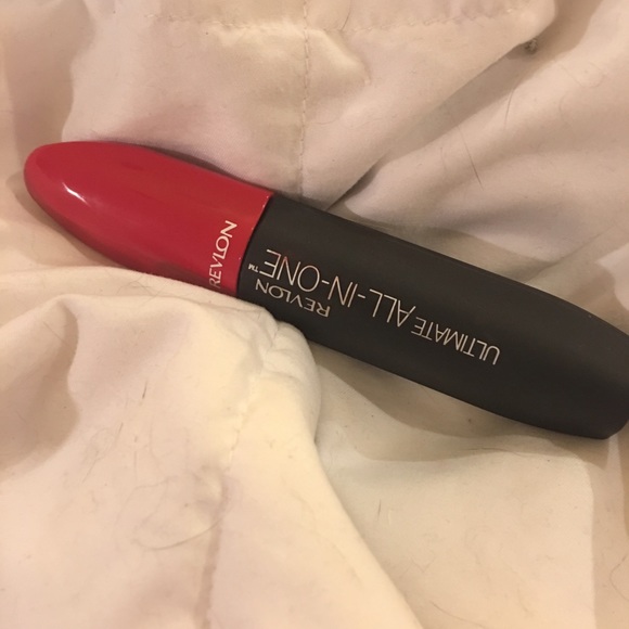 All in one mascara