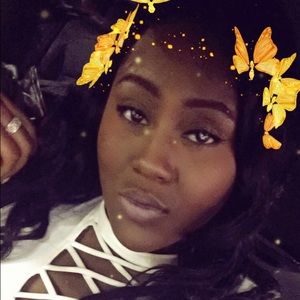 Meet your Posher, Chrissy