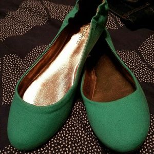 Mossimo flats