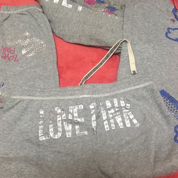 🚫SOLD🚫Vintage VS Pink Set! Size medium🚫 - Picture 3 of 4