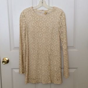 Long sleeve wintery dress