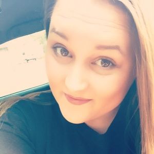 Meet your Posher, Shelbi