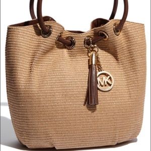 FREE ITEM WITH ANY PURCHASE