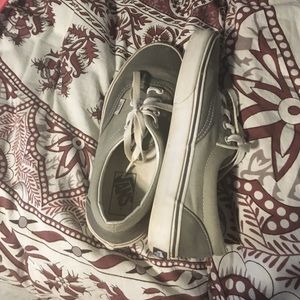 🎅🏼Christmas Sale🎅🏼
Gray Vans