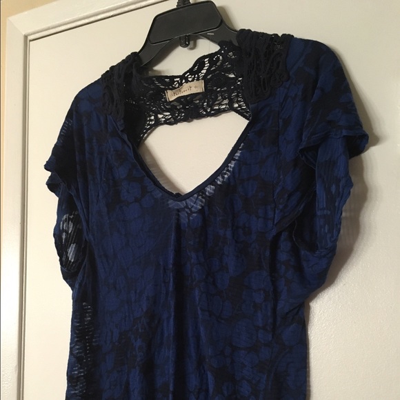 Testament Bubble Hem Top with Lace Detail (NWOT) - Picture 2 of 4