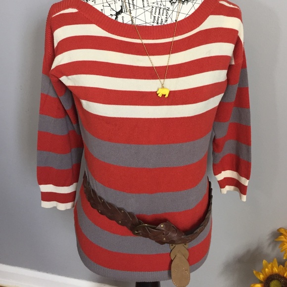 Sweater - Picture 2 of 3