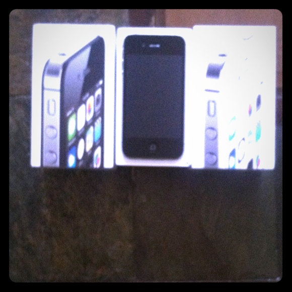 Apple iPhone 4s