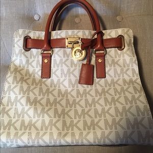Michael Kors Hamilton large monogram