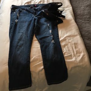 Torrid ankle length skinny jeans